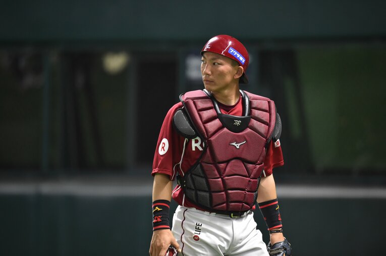 楽天時代の嶋基宏 ©Hideki Sugiyama