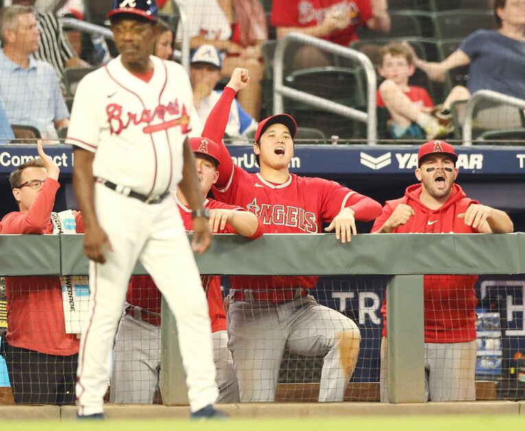 強豪ブレーブス相手の勝利に大喜び　©JIJI PRESS