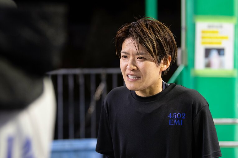 「水神祭」を終えた遠藤エミ