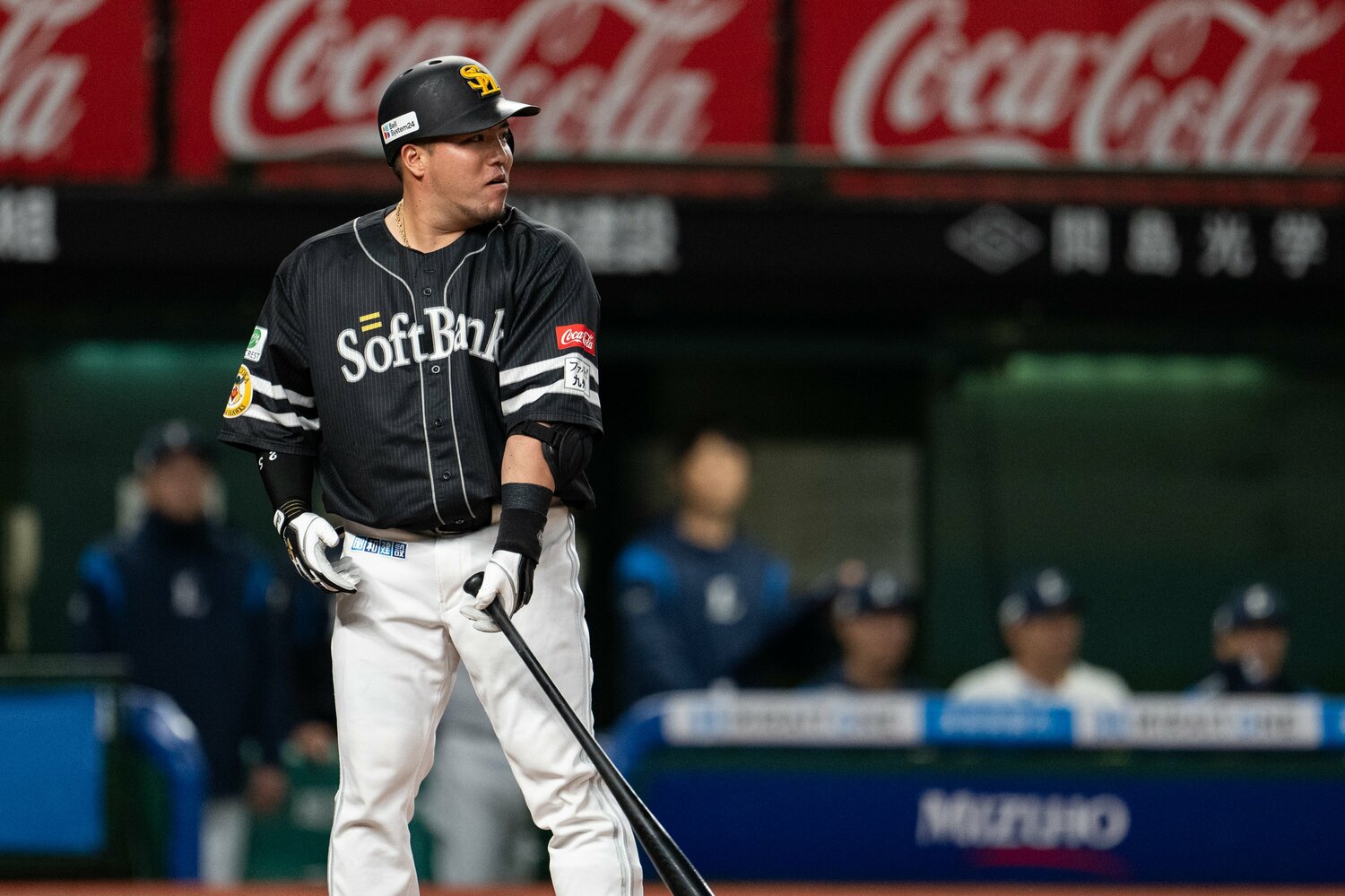 ソフトバンク選手として初めてベルーナドームでの打席に立つ山川　©Nanae Suzuki