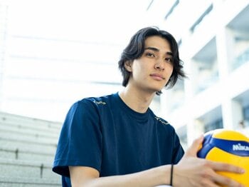 横浜流星に似てる！とバズった20歳高橋慶帆「大学の学食にも気軽に行けなくなったけど…」男子バレー新星の本音「まだ実力が伴っていない」＜Number Web＞ photograph by Asami Enomoto