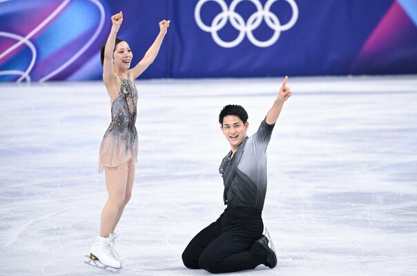 「1回締めていい？」フィギュア団体戦決起集会の夜…“りくりゅう”木原龍一がチーム・ジャパンにかけた言葉「俺は史上最強のメンバーだと…」