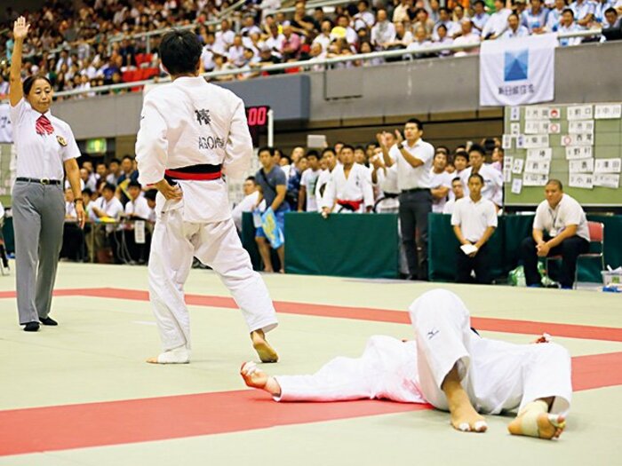 ＜現役最終戦に秘めた思い(2)＞野村忠宏「わかっているのに体は動かなかった」＜Number Web＞ photograph by AFLO