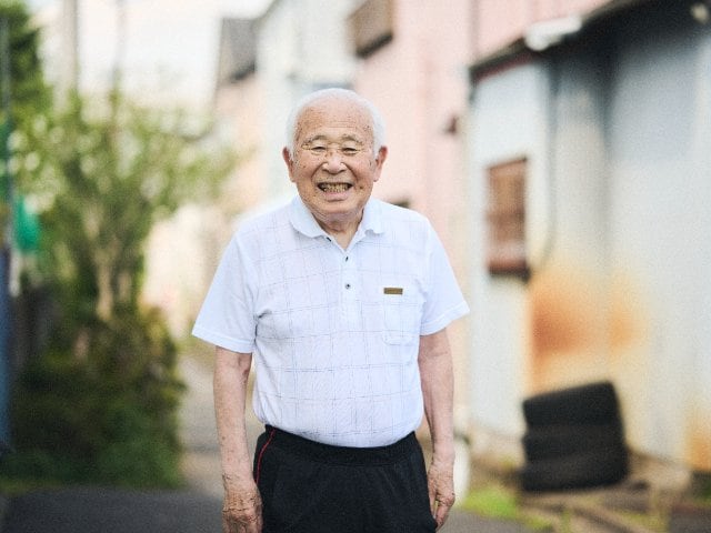グラウンドで亡くなることもいとわない」選手権6度優勝、帝京元監督・古沼貞雄83歳が今も出張指導を続ける理由「どうしようもなくサッカーが好きなんです」  - 高校サッカー - Number Web - ナンバー