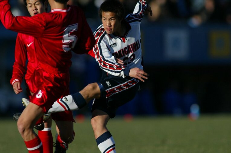 ギャラリー 秘蔵写真で見る高校サッカー伝説 半端ない大迫 乾 怪物 平山 雪の国立 17 43 高校サッカー Number Web ナンバー