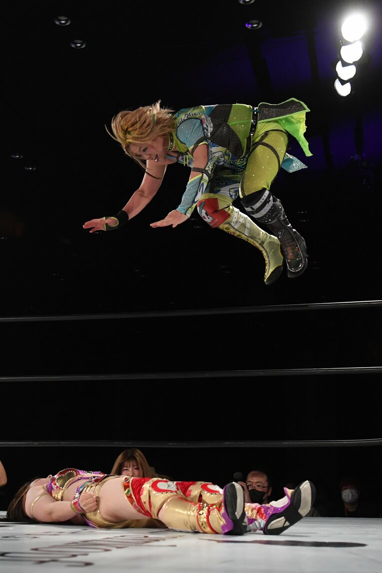 高橋奈七永vs.月山和香