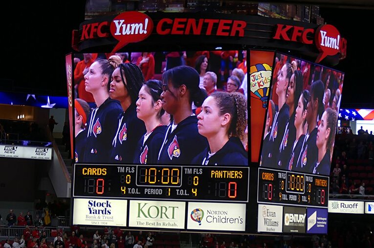 NCAA屈指の名門ルイビル大でルーキーイヤーながらコーチの評価が高い今野紀花。大学4年間での活躍に期待したい。 ／ photograph by Yoko Miyaji