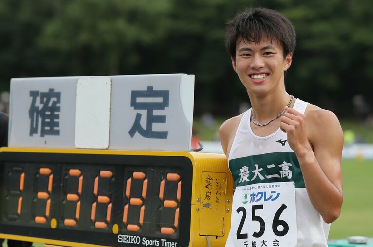 中学時代は全中で1500ｍと3000ｍの2冠、高校時代は5000ｍで16年ぶりの高校新記録。東洋大の石田洸介は名実ともに世代No.1ランナーだった ／ photograph by JIJI PRESS