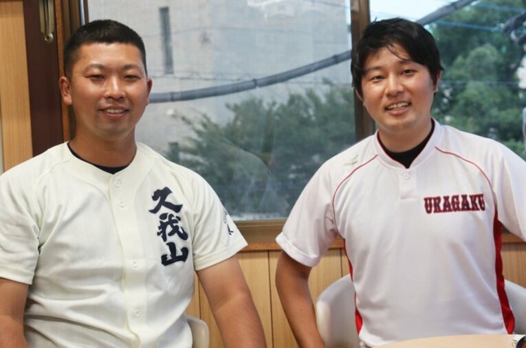 センバツで準決勝進出を果たした2人。多くの共通点を持ちながら、意外にもゆっくり会話するのは初めてだという ／ photograph by Yuki Kashimoto