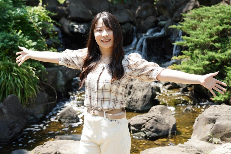 「もし双子じゃなかったら…」“スターダムの女子高生3姉妹”の末妹・妃南15歳に聞く「姉たちに伝えたいこと」《特別グラビア》(9)