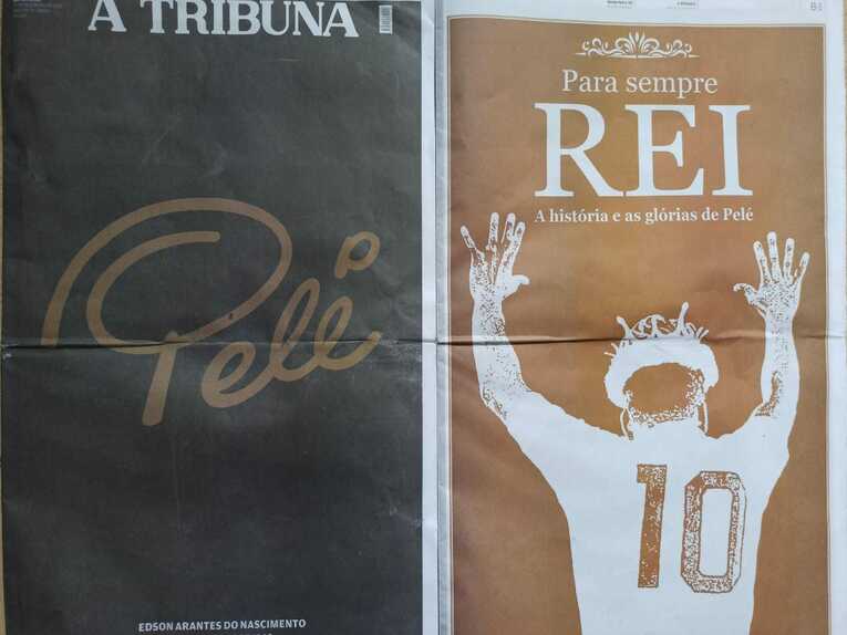「キングよ永遠に」、「ペレ栄光のヒストリー」（サントスの日刊紙「ア・トリブーナ」が発行したペレ追悼特集号）©Hiroaki Sawada
