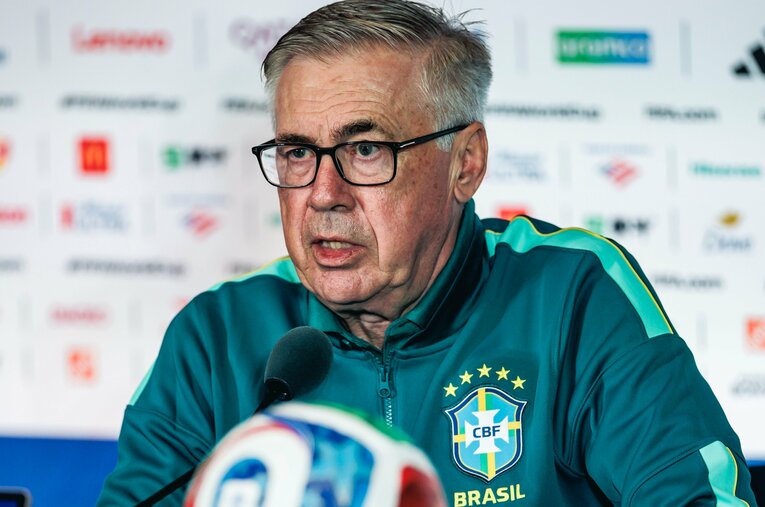 北中米W杯、16強で敗退したブラジルのアンチェロッティ監督。王国の世代交代をどう推し進めるのか　©Kiichi Matsumoto/JMPA