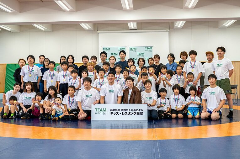 「安定した場所にとどまれば成長は止まる」西内悠人が故郷・高知で次世代へ伝えた“挑戦する力”(1) ／ photograph by Takuya Sugiyama