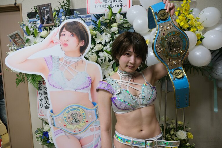 「可憐ですねぇ」人気女子レスラー・安納サオリに観客もウットリ…初の凱旋大会に滋賀が沸いた日「“絶対不屈彼女”は泣かないんです」(37)