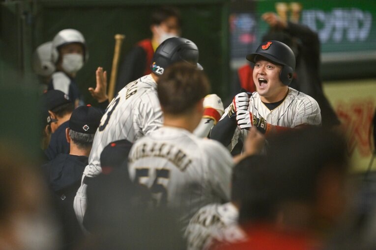 2本塁打を放っている牧　©Nanae Suzuki