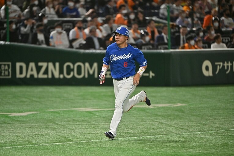 プロ3年目の12年から12年連続で100安打以上をマークしてきた大島　©︎Hideki Sugiyama