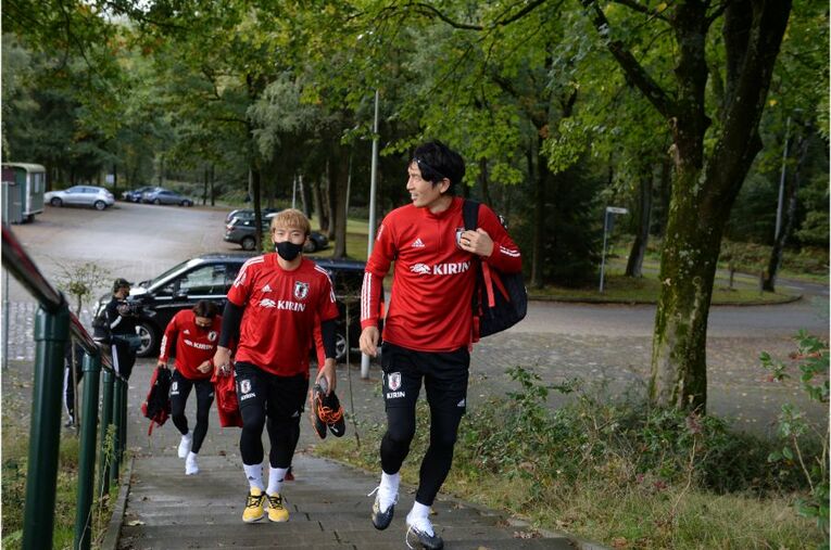 連係不足は“想定内” 19歳久保建英が森保Jで見せた「身体能力差を埋める」クレバーな技術(21) ／ photograph by JFA