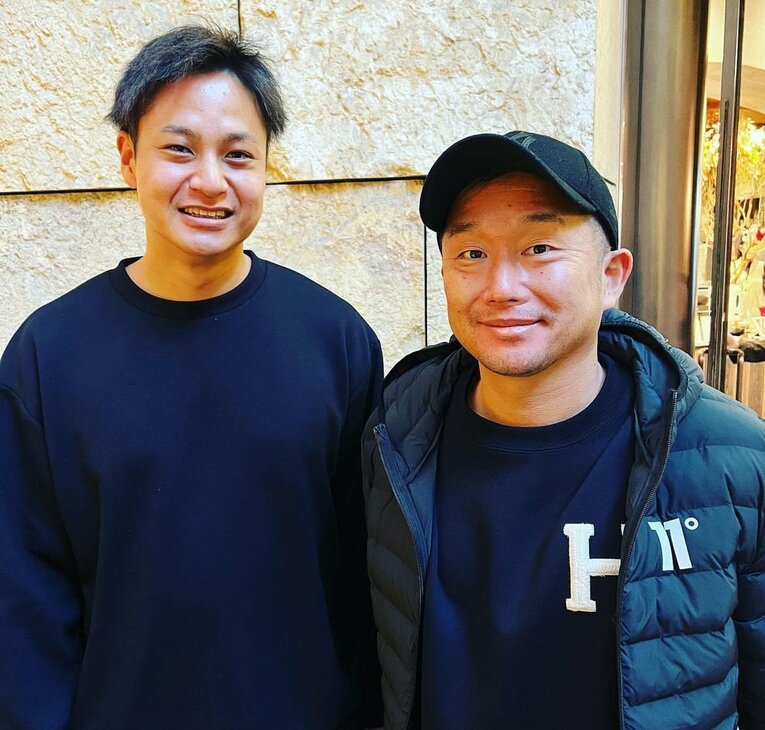 現役ドラフトで指名された昨年オフ、石川雅規と食事したという大竹耕太郎（本人Instagram「@ohtake_49」より）