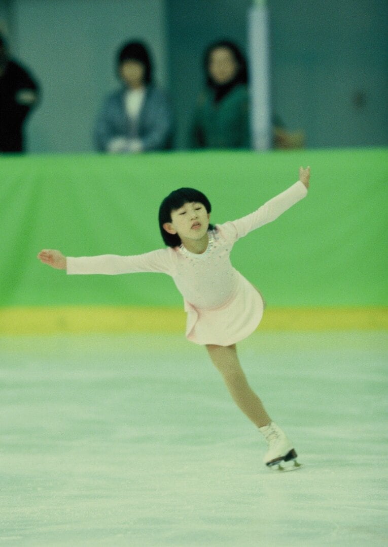 1980年の全日本選手権での演技。当時10歳　©AFLO