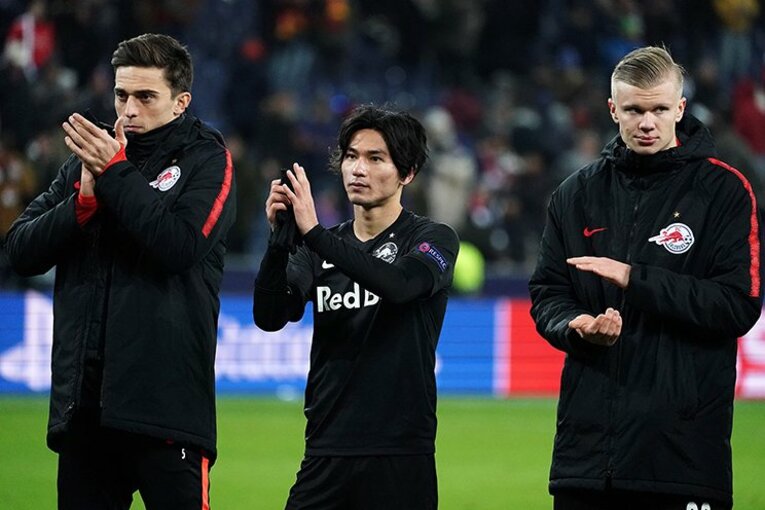 南野拓実「僕はいつも通りです」CL王者リバプールに敗戦も前向き。(2)