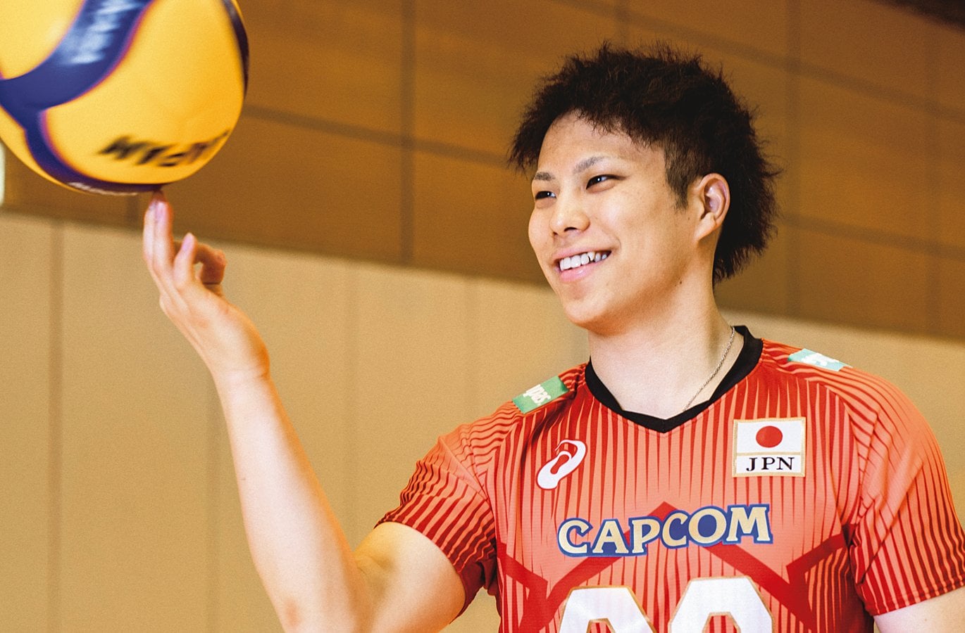 バレーボール(プロ選手が、使っていた 父は元日本代表 パナソニック・大竹壱青が躍動 黒鷲旗バレー | 毎日新聞