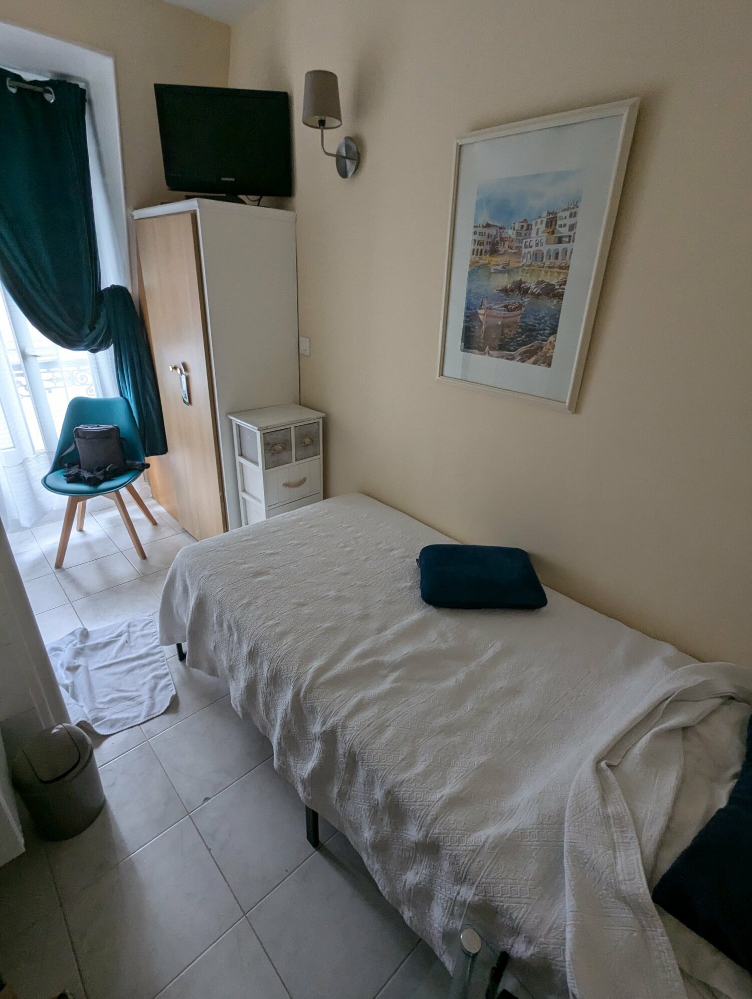 筆者が宿泊した部屋、これで約2万5000円　©Yu Saito