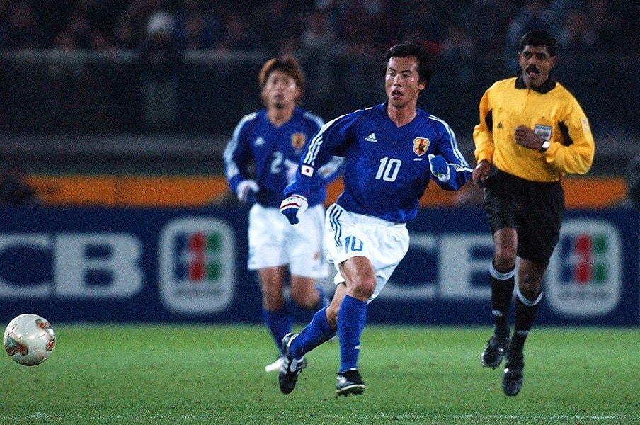 ジーコジャパンで10番をつけた頃の藤田俊哉　©Getty Images