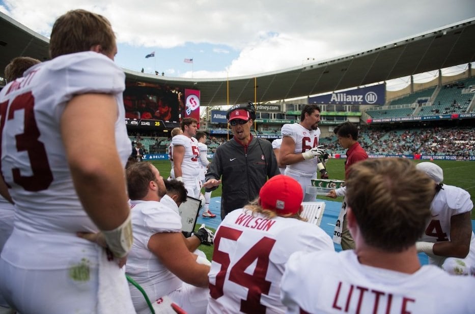 スタンフォード大のアメリカンフットボール部でコーチを17年務める河田さん　©Tsuyoshi Kawata
