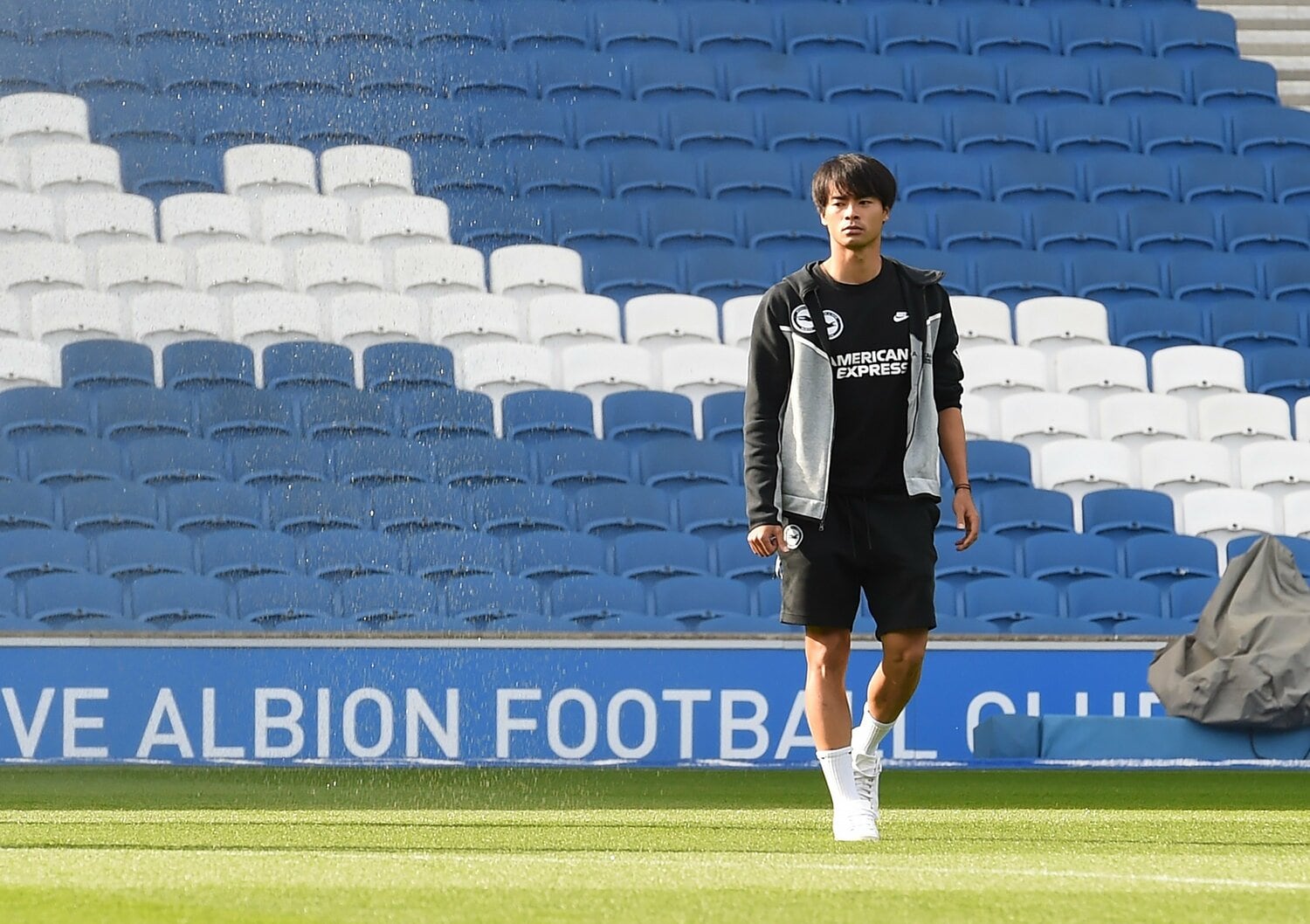 リバプール戦試合前の表情。約2カ月間で12試合に出場した　©AFLO