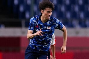 【話題】「田中碧がわざわざドイツ2部に…しかもなぜレンタル？」は的外れです…欧州サッカーの日本人監督が明かす《移籍最新事情》