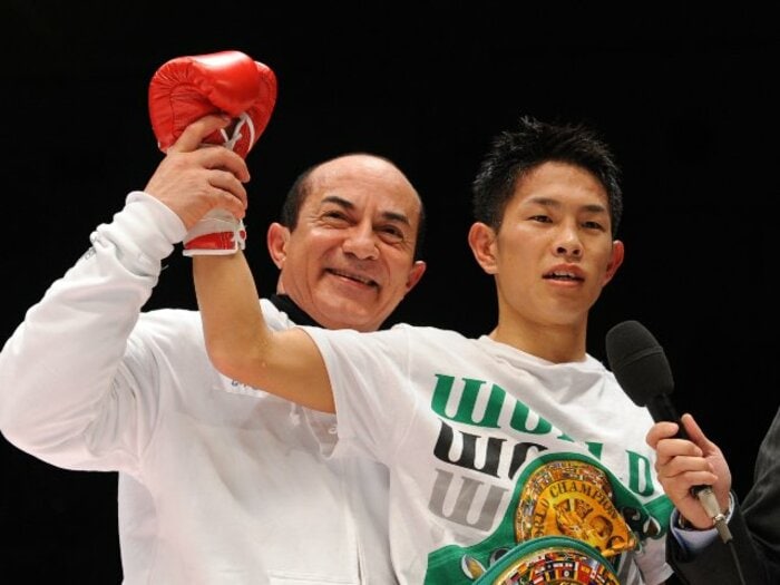 井岡一翔32歳のトレーナーが明かした壮絶な過去…なぜ“亡命”を選んだのか?「2、3カ月で収入わずか100ドル」「パスポートは没収された」<Number Web> photograph by AFLO