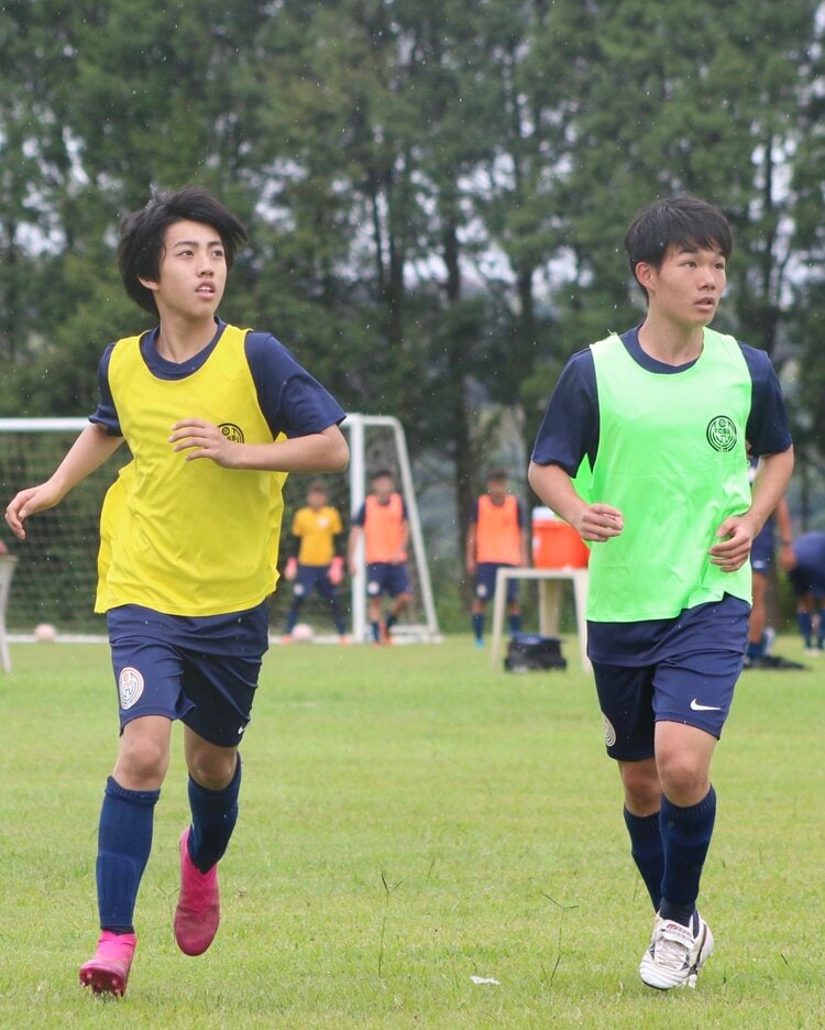 元U-14日本代表”甲斐翔大18歳がブラジルでプロに！ 「1年で体重が6kg