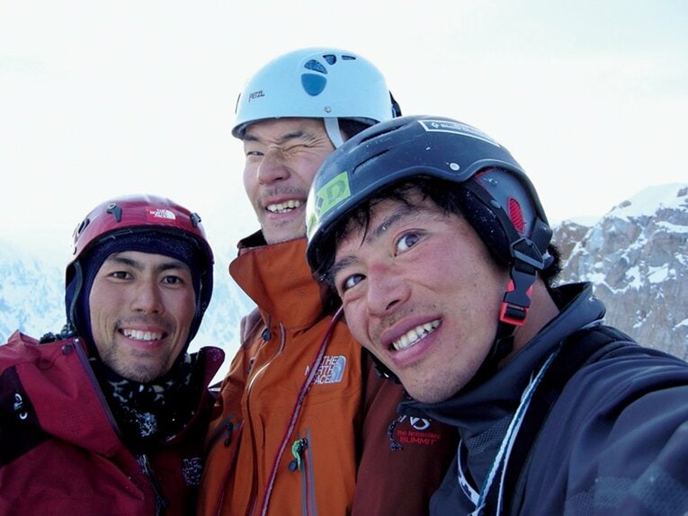 ギリギリボーイズの（左から）佐藤裕介、一村、横山。一村が2人よりも2学年上だった　©️Yusuke Sato