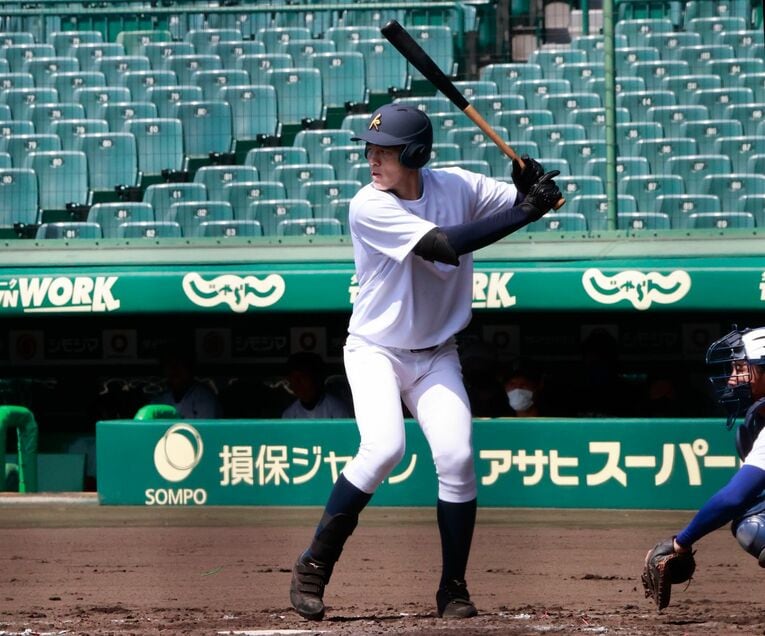 井上幹太（外野手・神村学園・183cm90kg・右投左打）