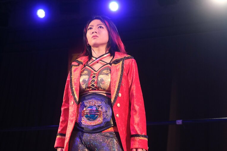 水着グラビアも披露のアイドル路線から急転換…素顔は“オラオラ”、スターダムのベルトも獲得した岩田美香の渇望「総合格闘技かキックにも」(70)