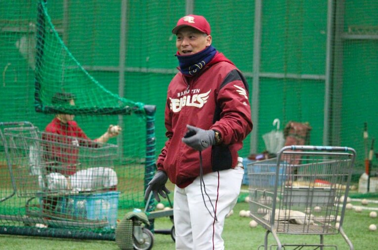 岩崎達郎コーチ／東北楽天リトルシニア ／ photograph by Yu Takagi