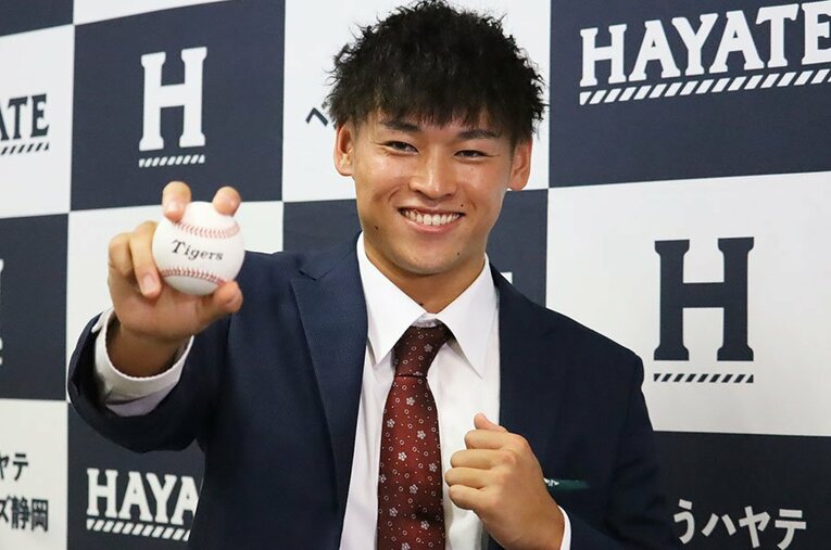 阪神育成3位で指名を受けた早川太貴。市役所勤務経験のある野球選手としても注目を集めそうだ ／ photograph by Kou Hiroo