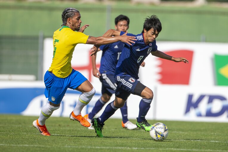 2019年6月のU-22ブラジル戦の三笘　©Getty Images
