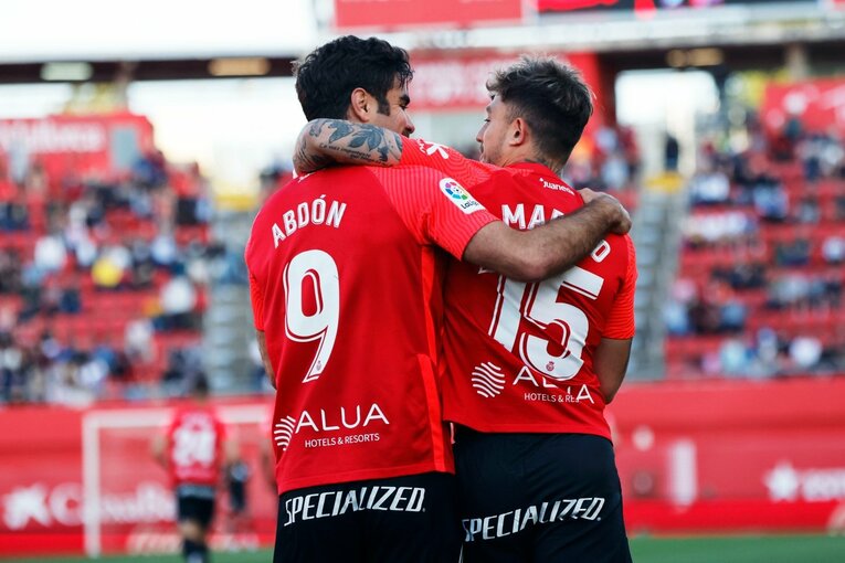 “久保建英が倒されても笛が鳴らない”スペインでの苦悩… 活路はやっぱり“韓国の至宝”との関係性？〈撮影者の視点〉(14)