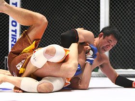 桜庭和志の格闘技キムラロック教則 ハイライト】ジン・テホ vs アギラン・ターニ | 桜庭和志氏の大