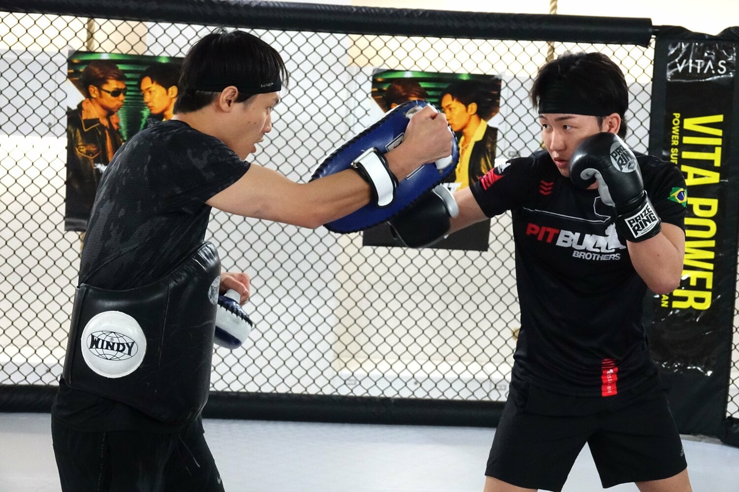 11月9日の公開練習。キックボクシングのトレーニングに励む朝倉未来　©Koji Fuse