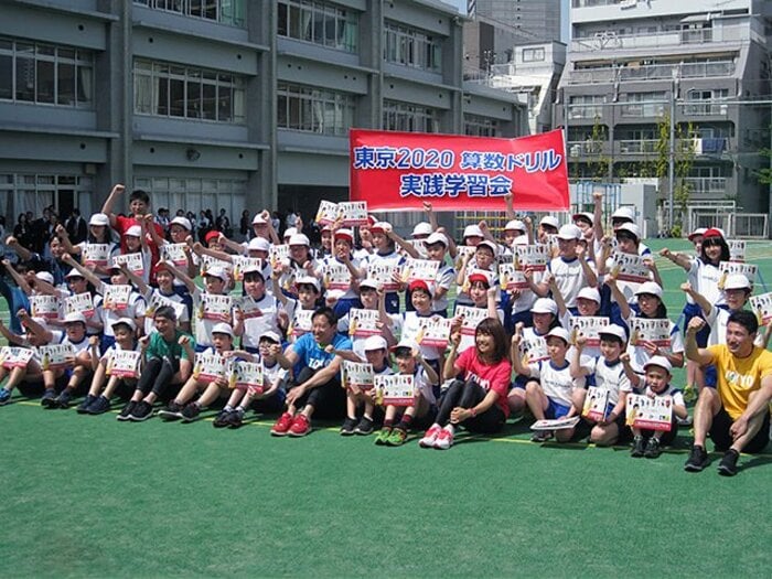 オリンピック×算数ドリルって？元川崎・天野さんの仕掛けの先に。＜Number Web＞ photograph by Masahiko Tejima