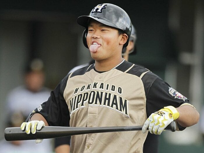 出会いと別れのストーブリーグ。球団広報が見た去り際の美学。＜Number Web＞ photograph by Kyodo News