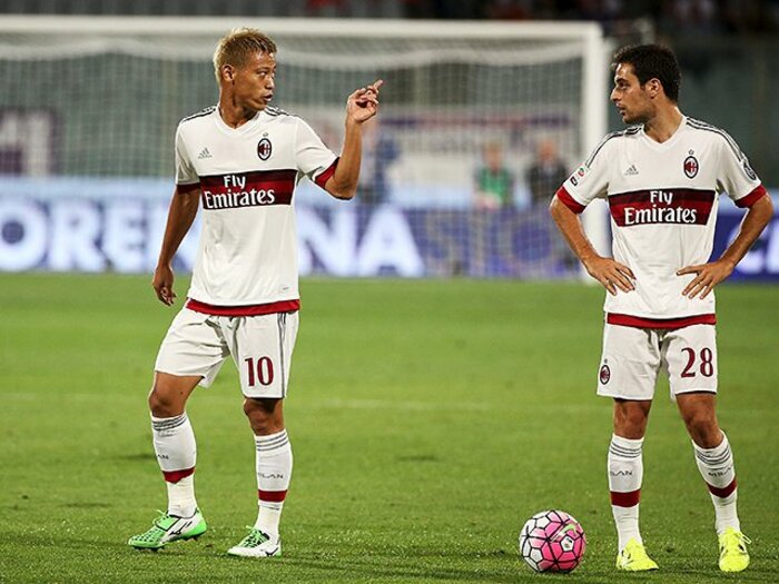 前半にアクションを起こすはずが……。本田圭佑、開幕戦で奪われた“機会”。＜Number Web＞ photograph by AFLO