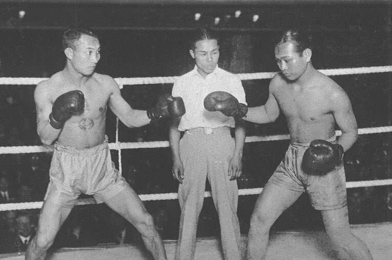 写真は1931年に行われた日比対抗拳闘選手権大会（日比谷公会堂） ／ photograph by KYODO