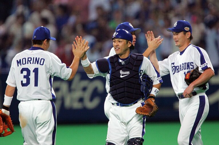 谷繫元信、岩瀬仁紀／中日 ／ photograph by Hideki Sugiyama