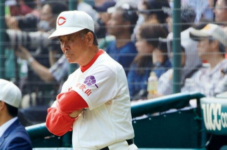 春夏通じて3度の甲子園優勝、通算68勝を記録した智弁和歌山・高嶋監督 ／ photograph by Katsuro Okazawa