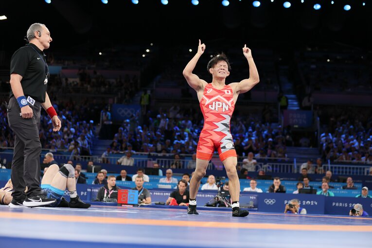 レスリング男子フリースタイル57kg級で金メダルを獲得した樋口黎　©Kaoru Watanabe/JMPA