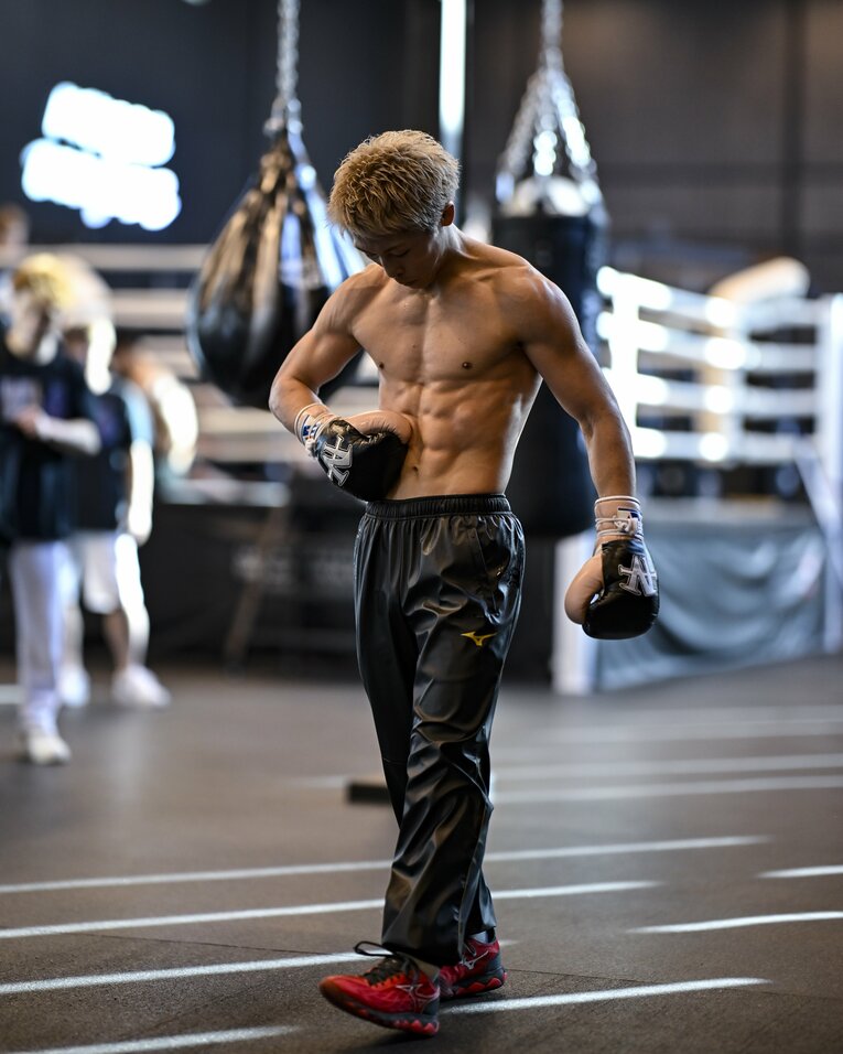 完璧に仕上がった井上尚弥の肉体美　©Hiroaki Finito Yamaguchi