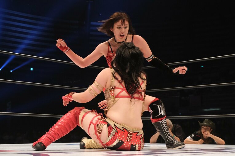 “元アイドルのパワーファイター”ひめか覚醒の日…父の死を乗り越え、スターダムリーグ戦で林下詩美にも勝利「もうクヨクヨしてられない」(67)